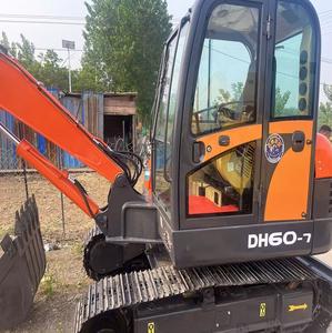 Excavadora Usada Doosan DH60-7C de 6 Toneladas, 2023, Japón, CE EPA, Pocas Horas, Motor, Caja de Cambios y Bomba en Buen Estado, en Venta - Product Image 3