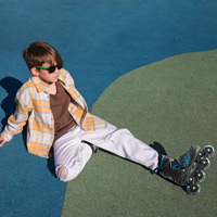 Produit en promotion : Patins à roulettes pour enfants et adultes, taille réglable, patins à roulettes lumineux