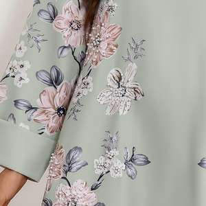 New Design Dubai Style High Quality Fabric Long Fashion <b>Modest</b> <b>Dress</b> Sequins Abaya for Muslim Women Supplier - Product Image 2