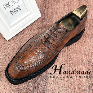 รองเท้าหนังผู้ชายแบบเปิดนิ้วเท้า สไตล์ลำลองทางธุรกิจ ประดับมุก แบบอังกฤษ ทรงอ็อกซ์ฟอร์ด พื้นหนา เพิ่มความสูง - Product Image 2