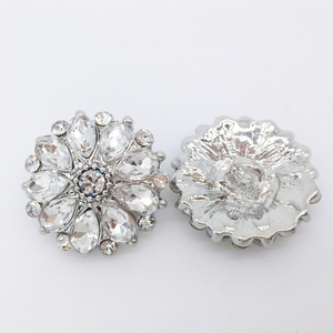 Thiết Kế Phổ Biến Hợp Kim Trang Sức Vàng Rhinestone Dress Nút Cho Quần Áo - Product Image 2