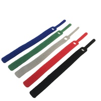 Attaches-câbles auto-agrippants en nylon colorés de 25 mm avec logo