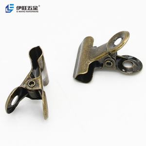 YIWANG - Clip Metálico de Bronce Antiguo para Papelería, Venta al por Mayor - Product Image 5