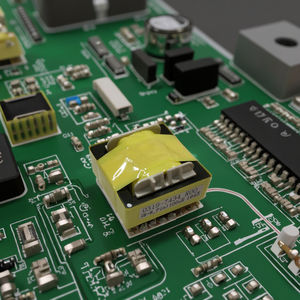 Convertitore Step-Up Boost convertitore DC ad alta frequenza 240V 120V convertitore di commutazione <span class=keywords><strong>SMPS</strong></span> trasformatore <span class=keywords><strong>SMPS</strong></span> - Product Image 1