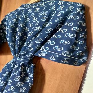 Robe kimono en coton bleu grande taille, imprimé floral fait main, vêtements de détente, prix de gros disponible - Product Image 4