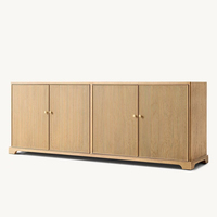 Grande armoire de rangement en bois brun foncé à 4 portes cannelées avec poignées dorées brossées pour salle à manger