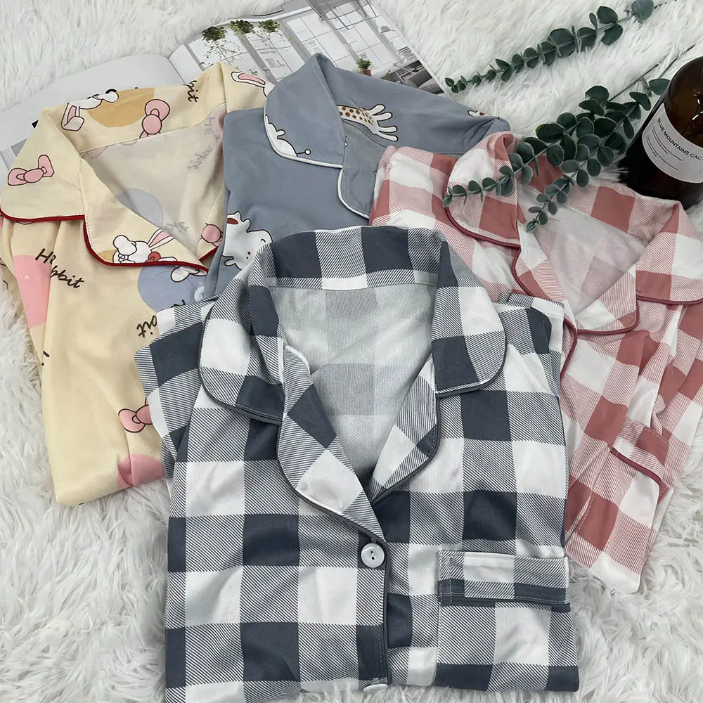 Venta al por mayor de poliéster Tallaje Grande Señoras Ropa de dormir, Estampado Plaid Patrón Camisones Mujeres Pijamas Conjuntos