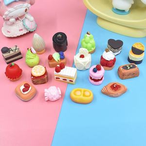 Preciosos Cabujones de Resina con Forma de Postres y Pasteles en Miniatura, con Base Plana, para Casa de Muñecas, Juguetes de Comida en Miniatura y Decoración de Manualidades DIY - Product Image 1