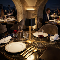 Lampe de bureau LED au design nordique minimaliste, en alliage d'aluminium, décoration de restaurant de luxe, rechargeable, lampe de table sans fil haut de gamme pour hôtel