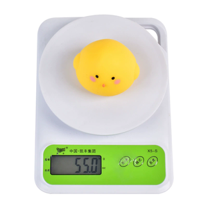 Juguete Antiestrés Creativo de Rebotación Lenta, con Forma de Pollo Bobo de Harina, Animalito Adorable y Divertido para Apretar - Product Image 3