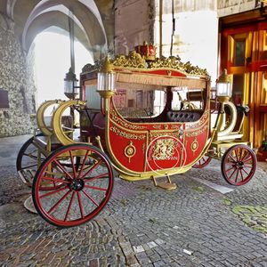 Carruaje Eléctrico sin Caballos 2025, Carruaje Real, Carruaje de Princesa, Carruaje Real Clásico - Product Image 3