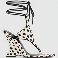 Sandales à talons compensés à motif animalier pour femmes, avec lanières à la cheville, chaussures d'été à la mode