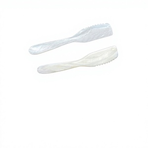 Cuillère à café minimaliste à long manche, finition miroir, blanc nacré, ustensile léger pour cadeaux promotionnels - Product Image 2