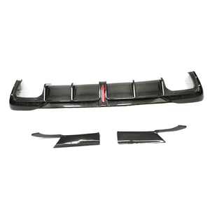 Para 2020-2023 A4 B10 <span class=keywords><strong>S4</strong></span> difusor de alerón de parachoques trasero de fibra de carbono con lámpara - Product Image 1