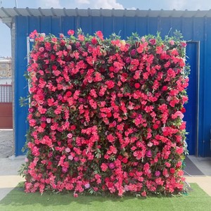 Fondo floral artificial de tonos ricos con flores rojas densas para decoración de bares y bodas - Product Image 2