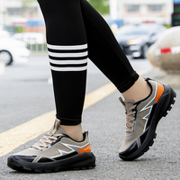 Chaussures de trail running d'extérieur en gros unisexe, légères, respirantes, antidérapantes, pour hommes et femmes