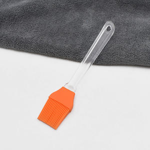 แปรงซิลิโคนเกรดอาหารพร้อมด้ามจับ PP สำหรับ<span class=keywords><strong>ทำ</strong></span><span class=keywords><strong>ขนม</strong></span>ในครัว อุปกรณ์อบขนม แปรงซิลิโคนทนทานสำหรับใช้กลางแจ้ง ทาเนย/ซอส/น้ำผึ้ง - Product Image 3