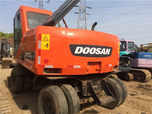 Excavatrice Doosan DH150W-7 d'occasion en excellent état, excavatrice hydraulique sur roues Doosan DH150W-7 en vente - Product Image 3