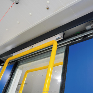 Puerta Rápida Enrollable de PVC con Cierre de Alta Velocidad |   Puerta Automática Industrial de Tela para Almacenes y Logística - Product Image 3