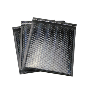 Sobre acolchado de lámina de burbuja metálica duradera Diseño de <span class=keywords><strong>bolsa</strong></span> de entrega de correo urgente para aplicaciones de gama alta - Product Image 2