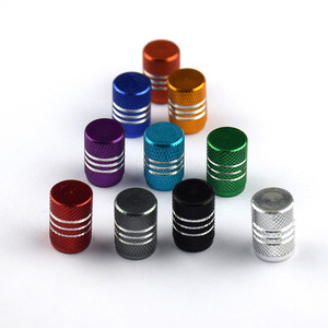 YOUME Bouchons de <span class=keywords><strong>valve</strong></span> <span class=keywords><strong>Schrader</strong></span> en alliage d'aluminium Couvre-<span class=keywords><strong>valve</strong></span> de pneu de vélo pour motos voitures vélos accessoires de vélo - Product Image 1