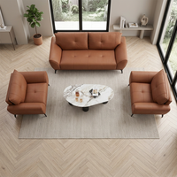 Ensemble de canapés en cuir marron moderne, canapé trois places et fauteuils minimalistes pour la décoration contemporaine de la maison, du bureau et du salon