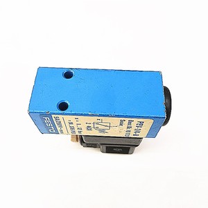 Interruptor de Presión Festo PEV-1/4-B 10773 G1/4 SPDT Aire 1-12 Bar IP22 Plástico - Product Image 4
