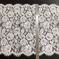 Dentelle française en nylon et coton non extensible à motif floral Chantilly, 52 cm, LT2853B
