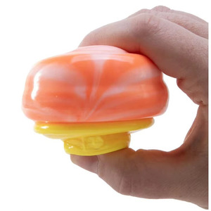 Nuevo Producto Nea: Set de Helados de Simulación Realista - Juguetes de Helado en Cono y Tubo con Función de Rebote Lento - Product Image 4