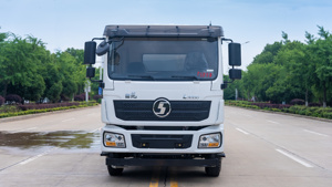 Camion pulvérisateur anti-poussière personnalisable 4x2 Shaanqi Delong avec réservoir d'eau de 15 mètres cubes, norme Euro 3 pour routes urbaines - Product Image 2