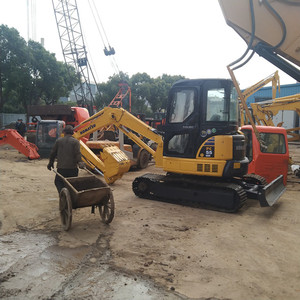 Excavadora Usada Komatsu PC55MR de 5.5 Toneladas, Motor Cummins, Bomba Hidráulica Kawasaki, Motor Original Japonés, 1200-2000 Horas, 90% Nueva, 2023 - Product Image 2
