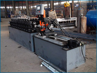 Machine de fabrication de profilés CD UD en acier pour ossature légère