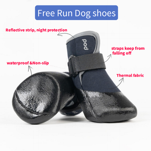 Bottes de <span class=keywords><strong>neige</strong></span> d'hiver à logo personnalisé pour chiens à <span class=keywords><strong>la</strong></span> mode en caoutchouc imperméable à rayures réfléchissantes semelle antidérapante en coton latex solide pour - Product Image 2