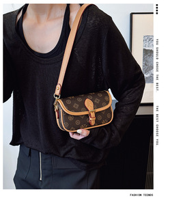 <span class=keywords><strong>Sac</strong></span> à bandoulière classique en cuir PU pour femme, sacs à bandoulière de marque tendance pour femme - Product Image 6