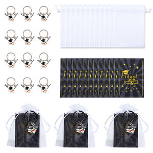 12 ensembles de porte-clés de remise de diplôme, porte-clés en forme de toque, de livre et de diplôme avec breloques 2026, étiquettes de remerciement et sacs en organza, cadeaux de fête - Product Image 6