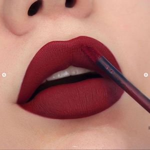 Lápiz Labial Personalizado MLM, Color de Moda, Resistente al Agua, Fórmula Vegana, Marca Privada, Variedad de Brillo Labial para Color de Lápiz Labial Personalizado - Product Image 1