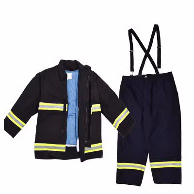 Vêtements épais + pantalons