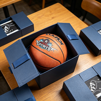Boîte cadeau de basket-ball bleu marine personnalisée, boîte rigide à double porte OEM ODM avec fermeture à ruban pour l'emballage de produits sportifs et de ballons