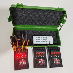 Sistema de disparo de fuegos artificiales con control remoto inalámbrico de 12 señales al por mayor para fiesta de boda - Product Image 1