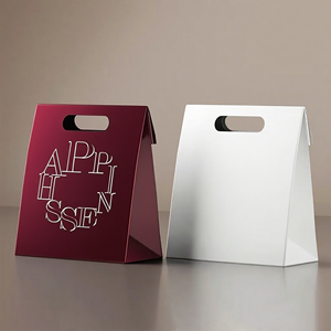 Mango de bolsa de papel reciclado de cartón de marfil de alta calidad de lujo duradero respetuoso con el medio ambiente personalizado - Product Image 1