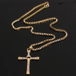 Collana con Ciondolo a Croce in Cristallo di Dominic Toretto da <span class=keywords><strong>Fast</strong></span> <span class=keywords><strong>and</strong></span> <span class=keywords><strong>the</strong></span> <span class=keywords><strong>Furious</strong></span>, Gioiello Regalo per Uomo - Product Image 3
