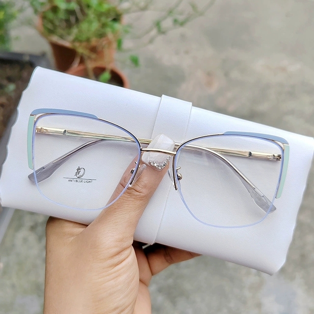 1068 Metal Cat Eye Business Hollow Eyebrow Optical Glasses Retro Women Style Double-Color Pink Gold Frame Anti Blue Light Lens
