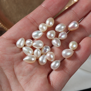 <span class=keywords><strong>Grossiste</strong></span> 6.5-7mm <span class=keywords><strong>perles</strong></span> <span class=keywords><strong>en</strong></span> vrac keshi d'eau douce blanches perle baroque forme irrégulière <span class=keywords><strong>perles</strong></span> <span class=keywords><strong>en</strong></span> vrac pour la fabrication de bijoux - Product Image 3