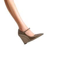 Escarpins Mary Jane à talon compensé de 10,5 cm, à bout pointu, ornés de strass brillants personnalisés, pour femme |   Robe tendance et confortable OEM/ODM