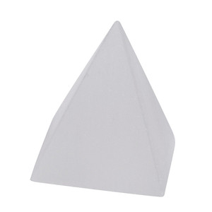 Mundo de cristales Feng Shui, pirámide de <span class=keywords><strong>selenita</strong></span> grabada - Product Image 2