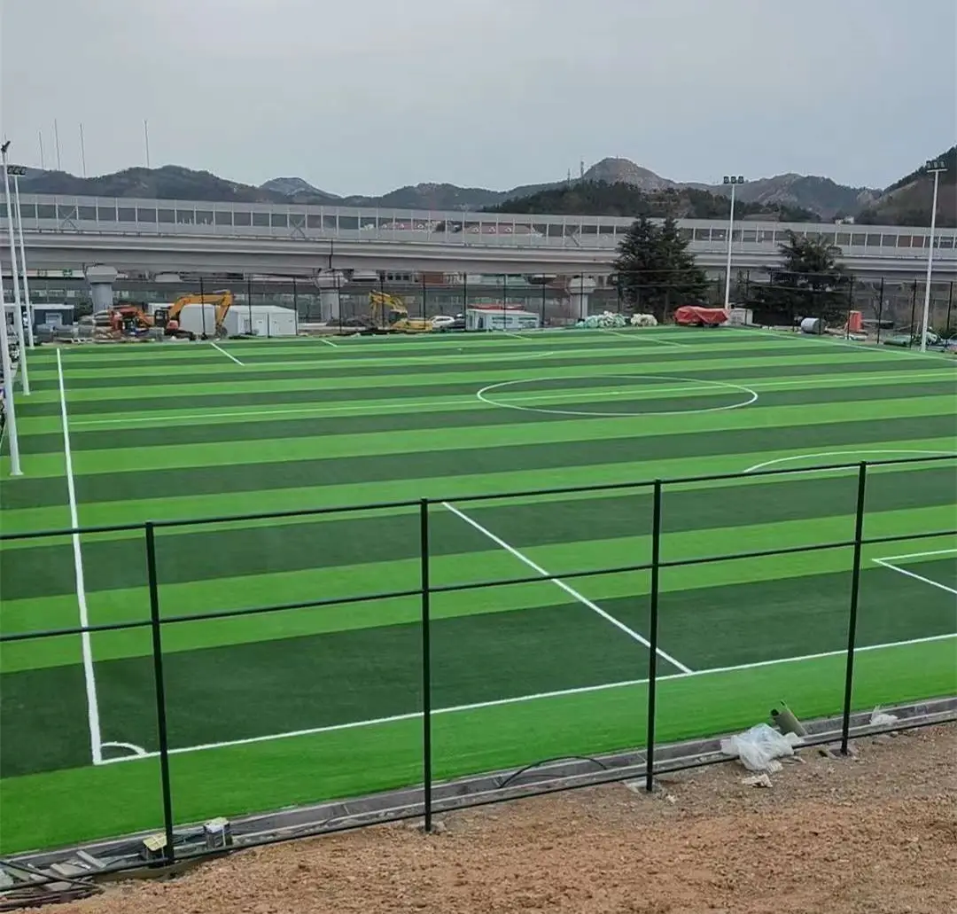 Meisen low price Synthetic Football Grass for Outdoor Playground Soccer field Padel tennis Futsal Courts PE filament fiber turf