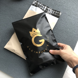 ถุงย่อยสลายได้ 100% ถุงโพลีเมลเลอร์แบบกำหนดเอง ถุงโพลีเมลเลอร์สำหรับจัดส่ง ถุงบรรจุภัณฑ์พร้อมโลโก้ของคุณ ออกแบบสำหรับบรรจุเสื้อยืด - Product Image 3