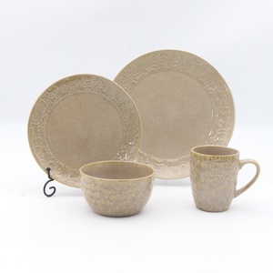 Assiettes à steak <span class=keywords><strong>en</strong></span> céramique <span class=keywords><strong>beige</strong></span> mat <span class=keywords><strong>en</strong></span> grès OEM ensembles bol et mugs vaisselle western vintage gaufrée - Product Image 4