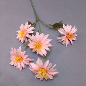 <span class=keywords><strong>ดอก</strong></span>ไม้ประดิษฐ์สำหรับตกแต่งงานแต่งงาน <span class=keywords><strong>ดอก</strong></span>โบตั๋น 3 หัว กุหลาบตะวันตก 5 หัว <span class=keywords><strong>ดอก</strong></span>โบตั๋นตะวันตก <span class=keywords><strong>ดอก</strong></span>ไม้ประดับแบบ<span class=keywords><strong>ดอก</strong></span>ไม้ไฟ <span class=keywords><strong>ดอก</strong></span><span class=keywords><strong>เบญจมาศ</strong></span> ทำจากพลาสติกและผ้าไหม - Product Image 6