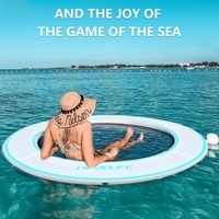 Vente chaude été lac mer eau amusant nager île tapis d'air bateau quai flottant gonflable plate-forme flottante avec pompe